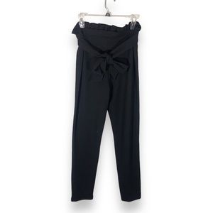 SHEIN Black Ribbed Paper bag Capri Pants Size Large